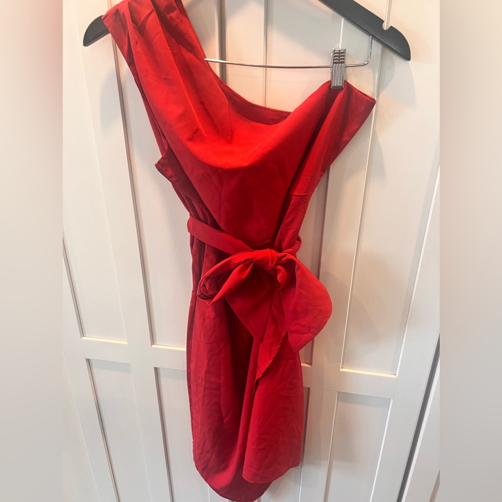 One shoulder Red Dress with tie sash size XL 
Has side zipper.